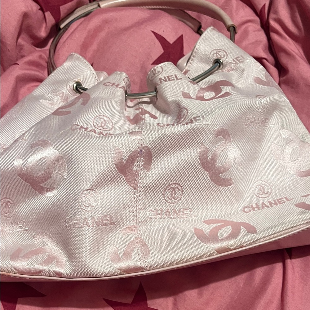 Cc bag the handles can be removed/replaced I bought it here a while ago